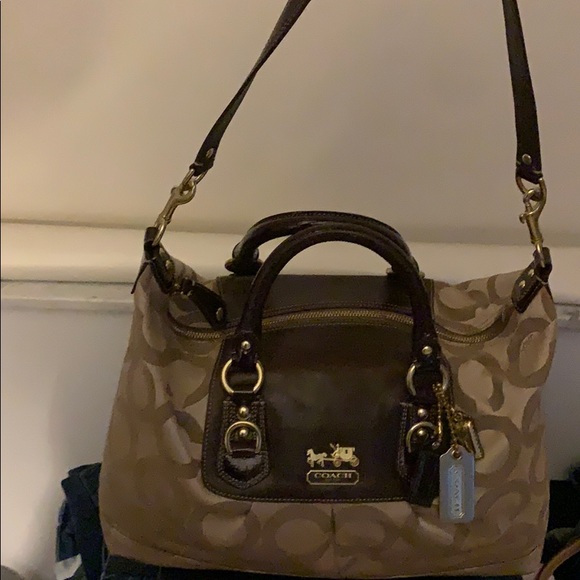 Coach Handbag and wallet. (Only used once) - Picture 3 of 14